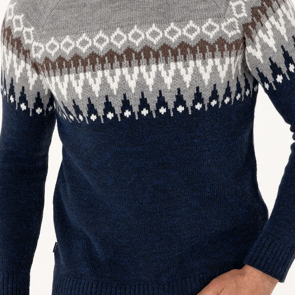 Kazaklarınızı lekelerden arındırır ve yumuşak tutar.